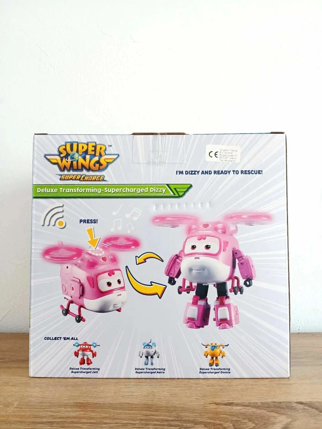 Figurino Super Wings Deluxe Transformando Supercharged Dizzy – photo 3